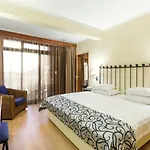 Alpino Atlantico Ayurveda Cure Centre - Adults Only Hotel Caniço