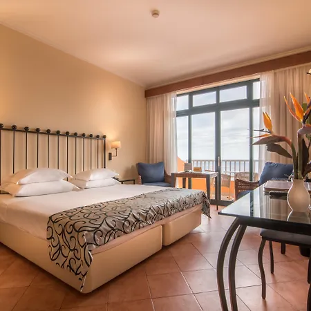 Hotel Alpino Atlantico Ayurveda Cure Centre - Adults Only Caniço