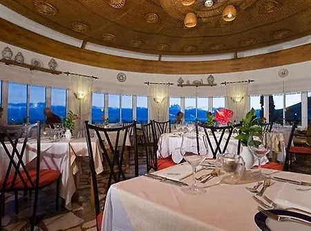 Hotell Alpino Atlantico Ayurveda Cure Centre - Adults Only Caniço