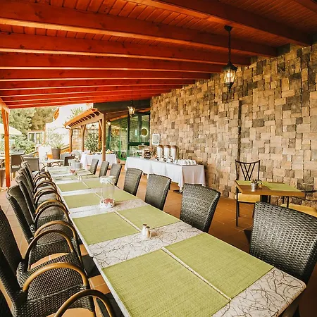 Hotell Alpino Atlantico Ayurveda Cure Centre - Adults Only 4*