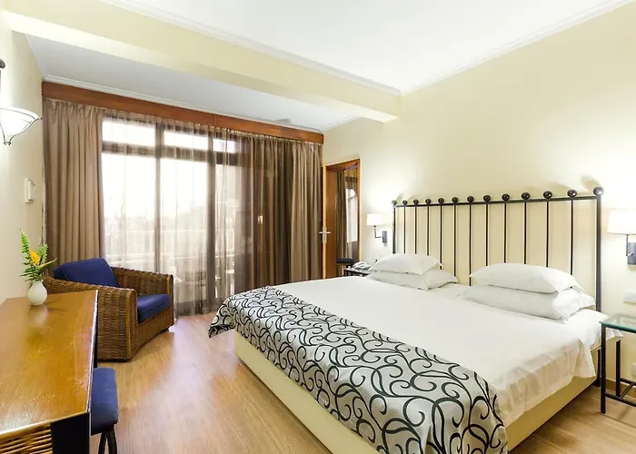 Alpino Atlantico Ayurveda Cure Centre - Adults Only Hotel Caniço