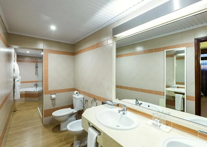 Alpino Atlantico Ayurveda Cure Centre - Adults Only