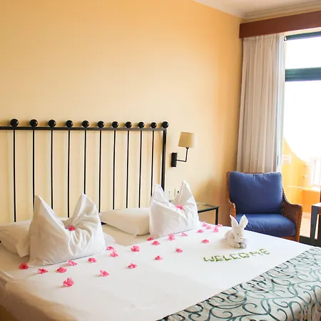 Otel Alpino Atlantico Ayurveda Cure Centre - Adults Only Caniço